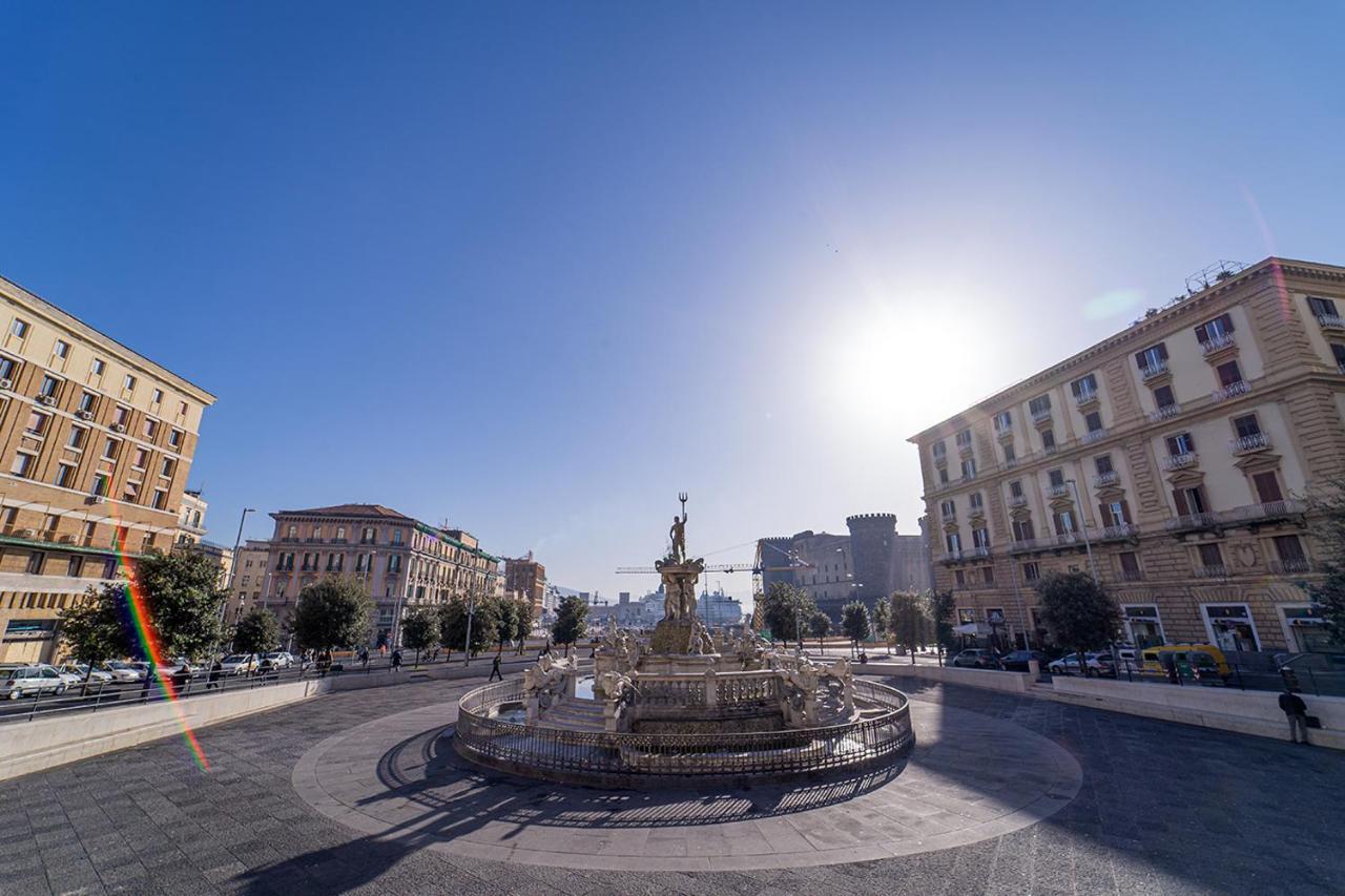 Le 4 Stagioni Napoli Centro Hotel Exterior foto